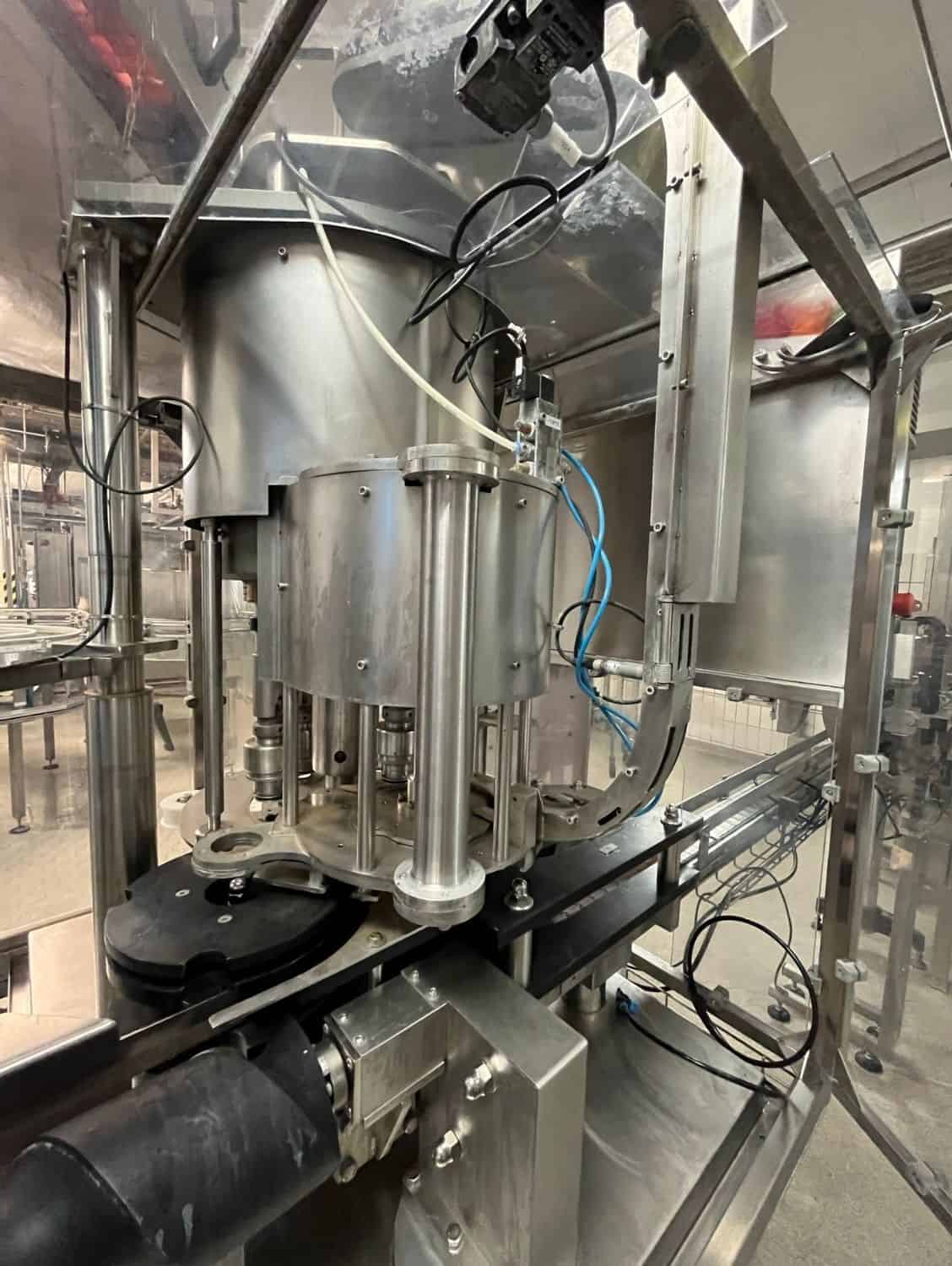 Left view of Dr. Datz GmbH VS4R