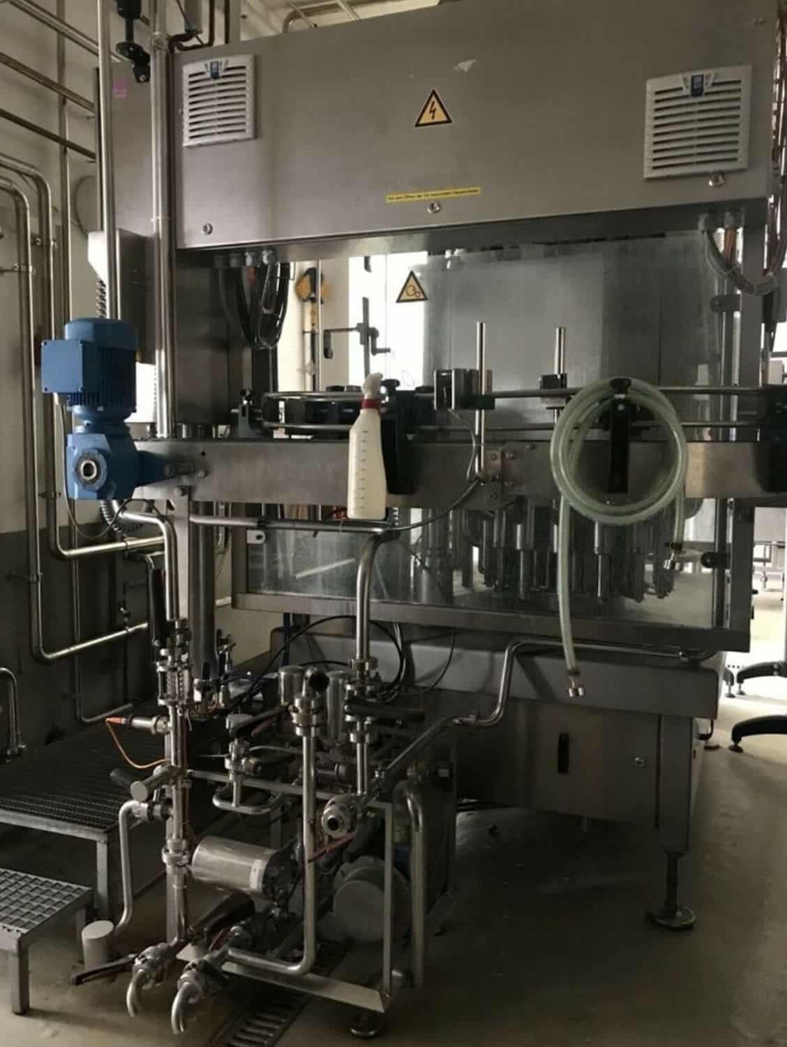 Side view of Nagel, PAC, Juwatec Returnable Glass Filling line for beer, soft drink