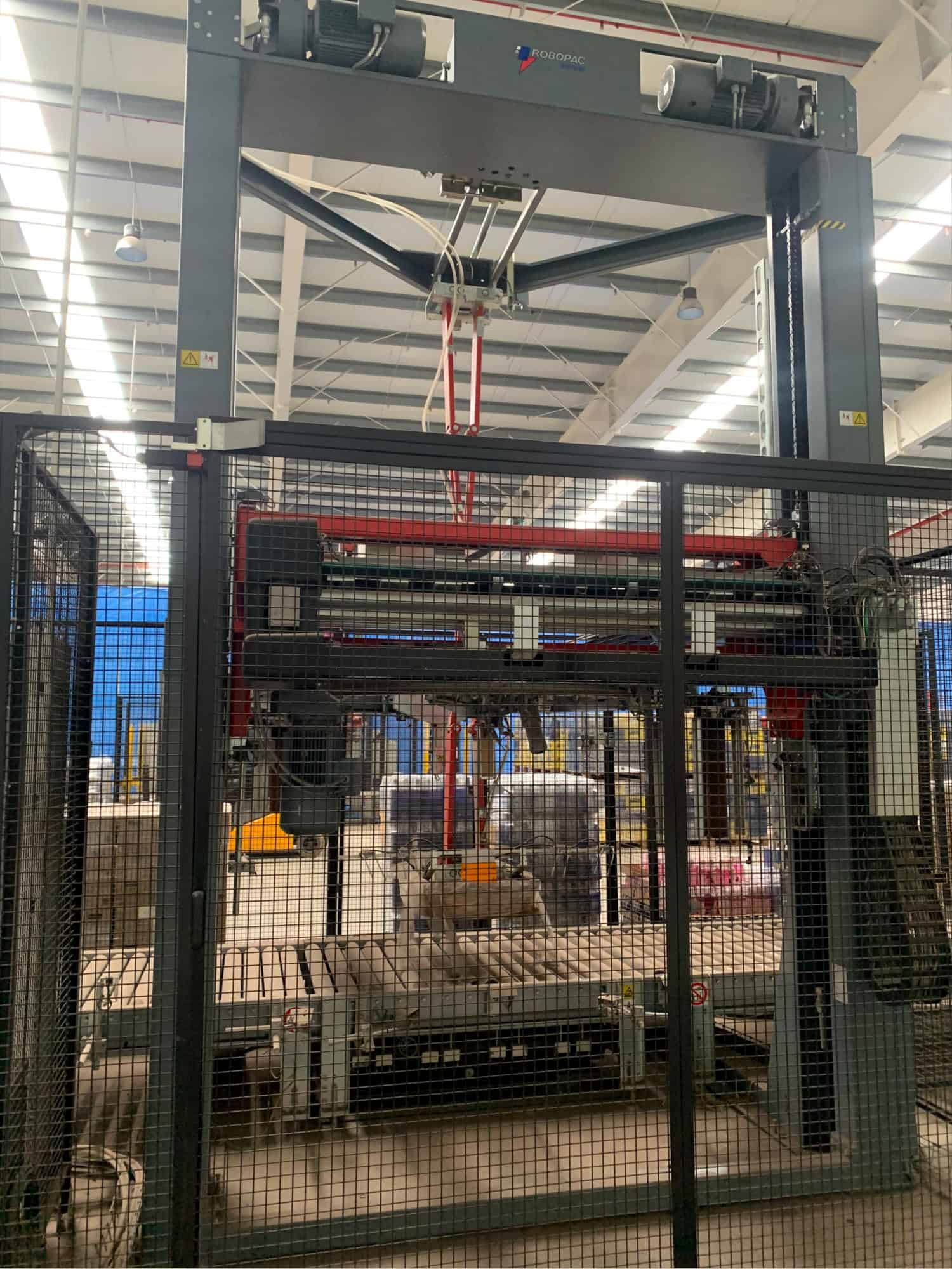 Side view of Sacmi / Robopac Genesis, Helix HS40