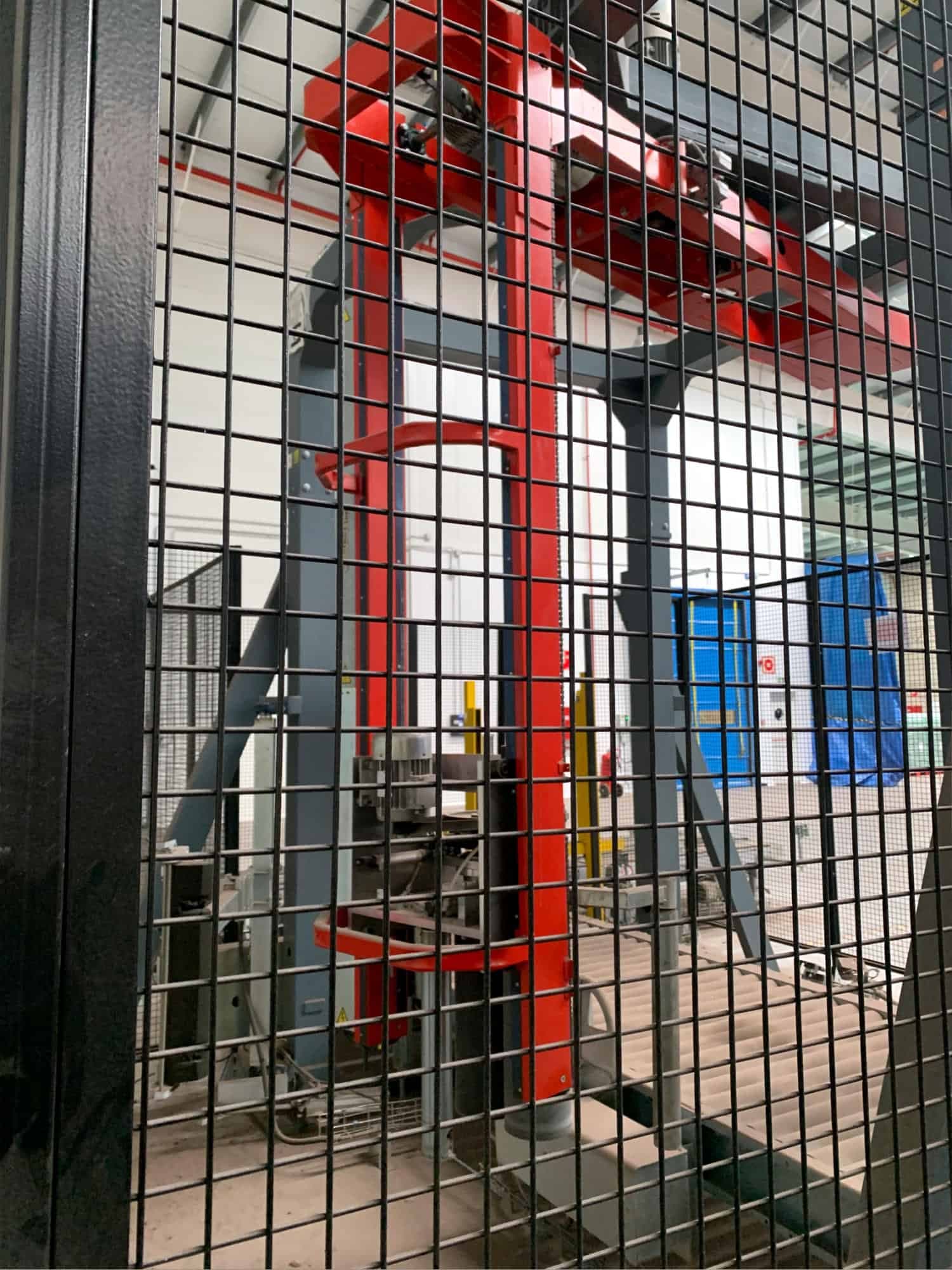 Side view of Sacmi / Robopac Genesis, Helix HS40