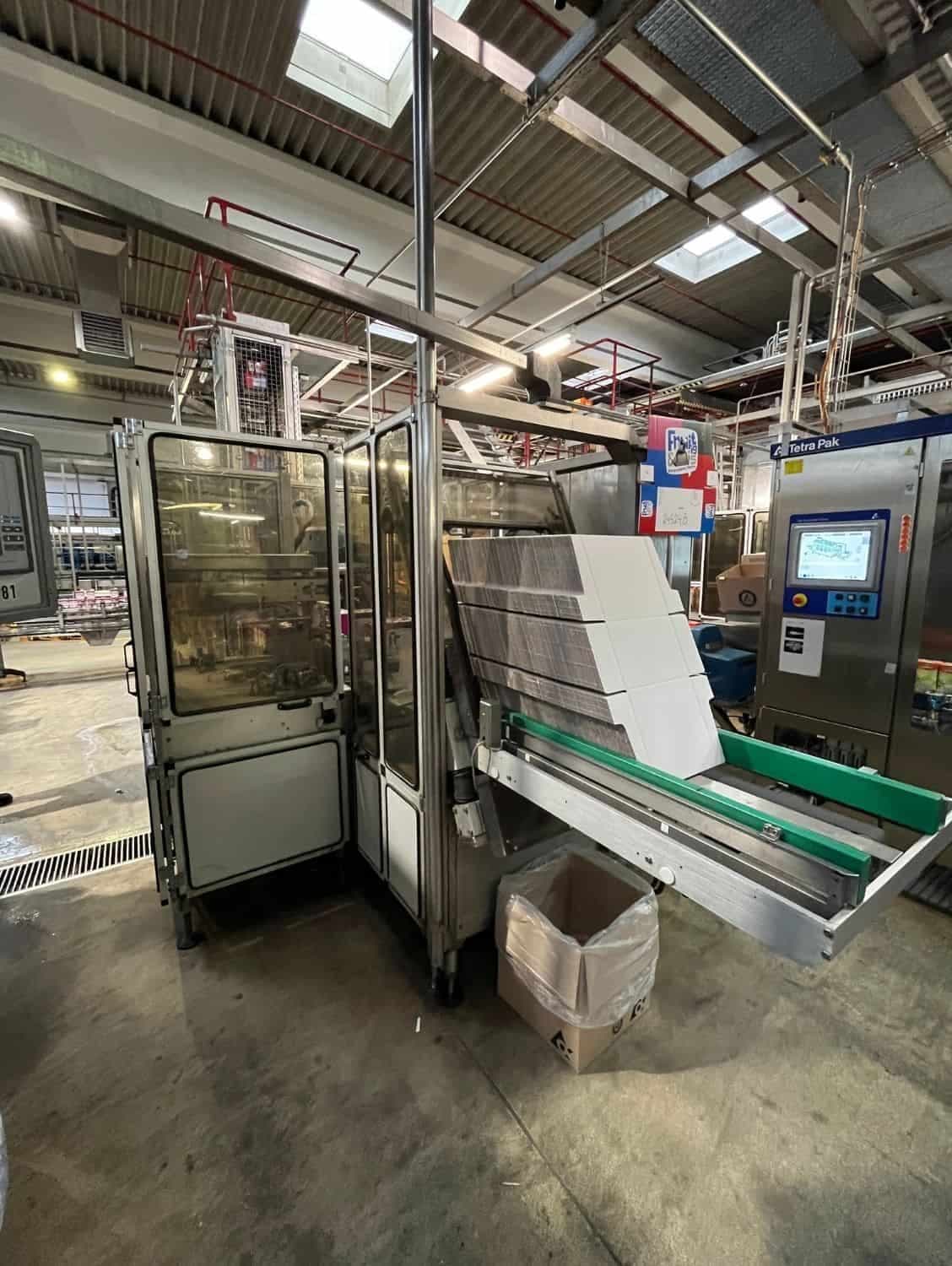 Right view of Tetra Pak TBA 8