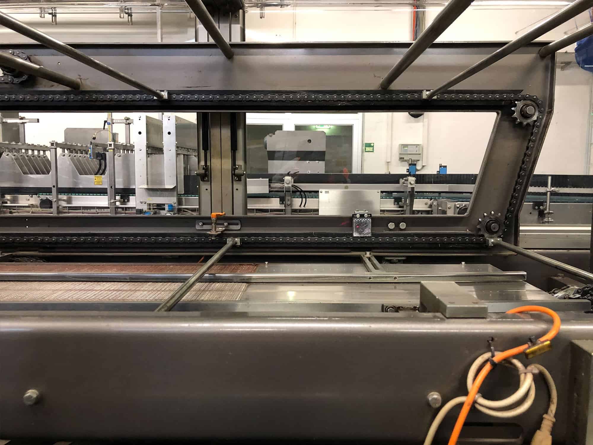 Working room of Dimac V25V