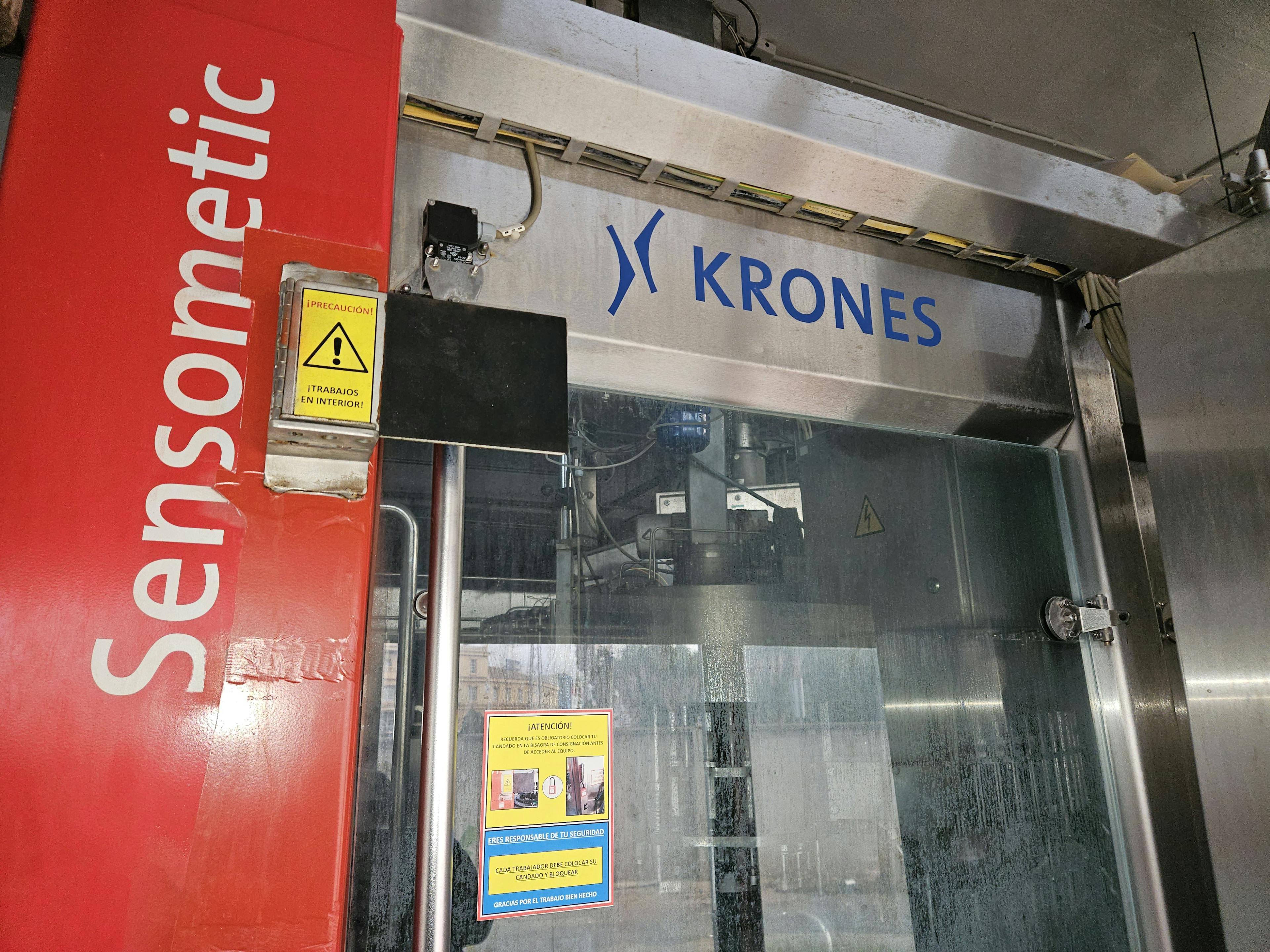 Front view of Krones Sensometic