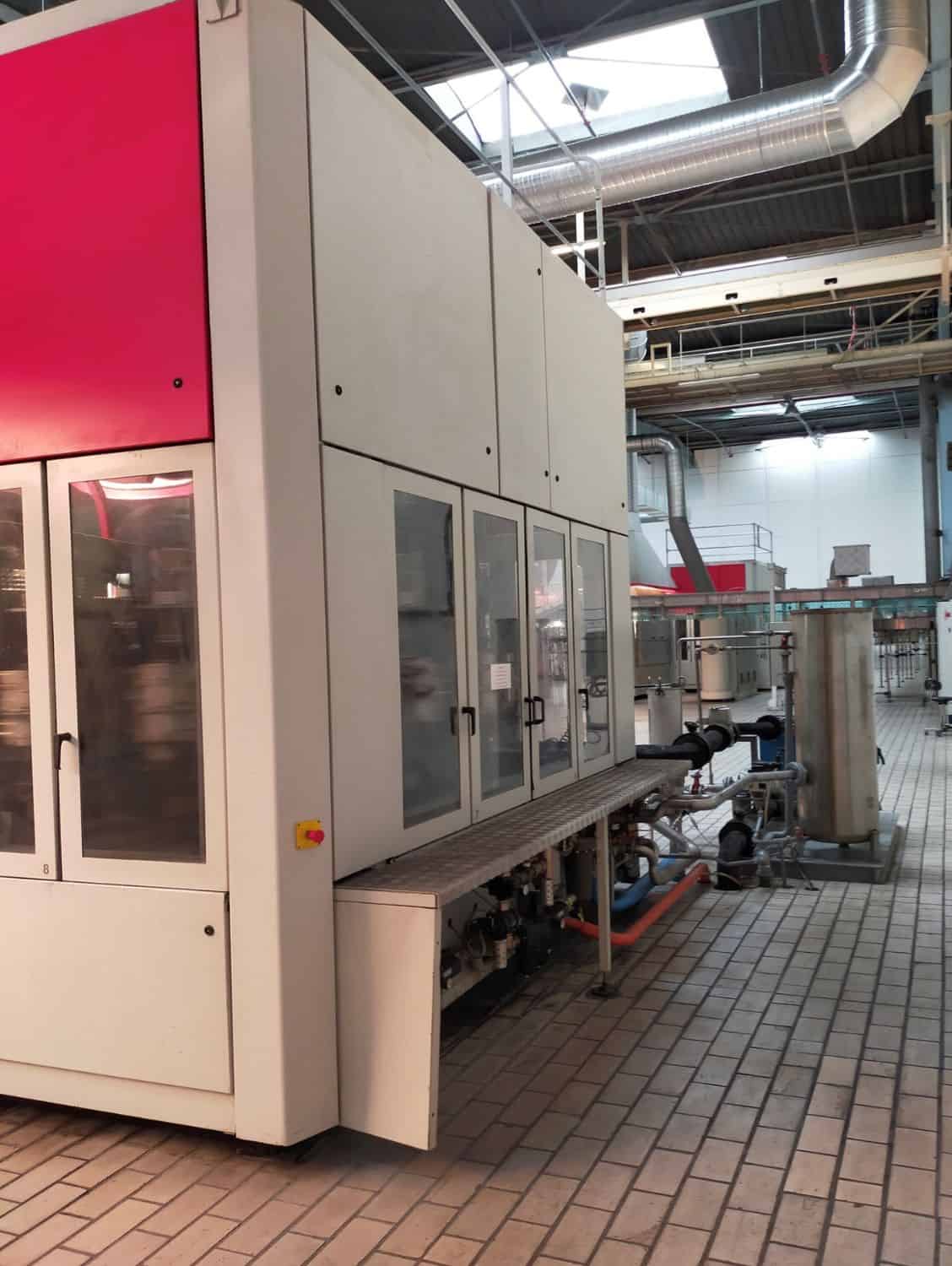 Left view of SIDEL SBO 18 Series 2